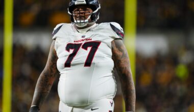 BREAKING: Texans Re-Sign RT Trent Brown