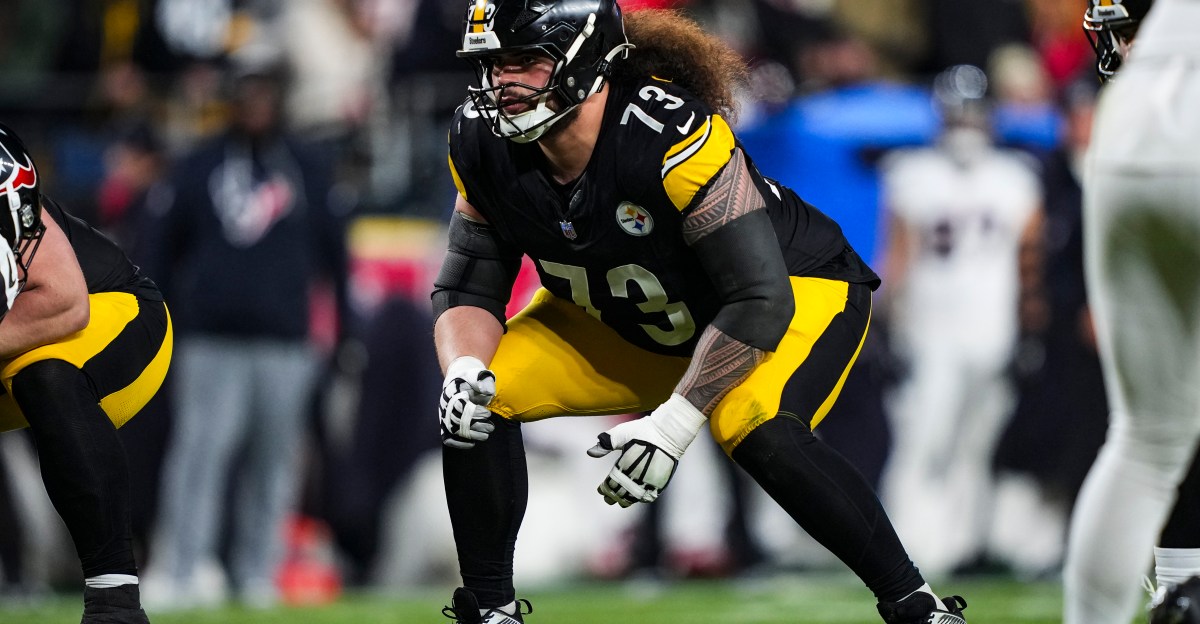 Need to Know! Cardinals new OG Isaac Seumalo