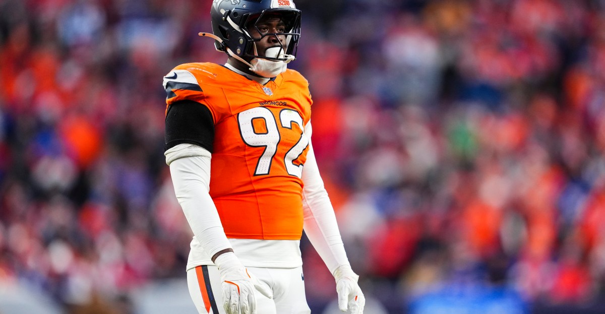 Broncos re-sign exclusive rights free agents Devon Key and Dondrea Tillman