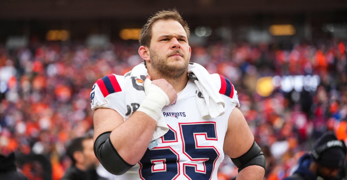 What Garrett Bradbury trade to Bears means for the Patriots