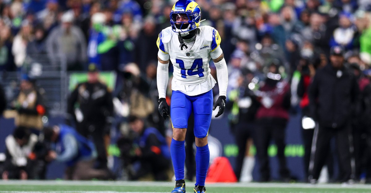 Dallas Cowboys sign CB Cobie Durant to help defense