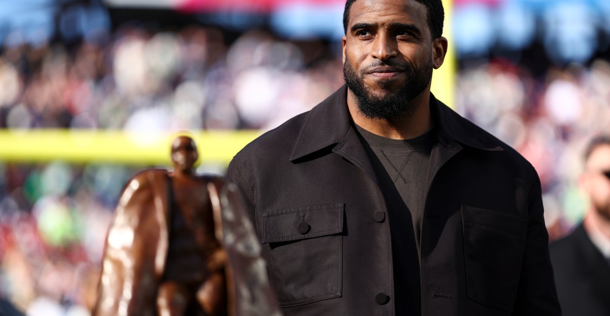 Russell Wilson, Bobby Wagner, Tyler Lockett among ex-Seahawks still on free agent market