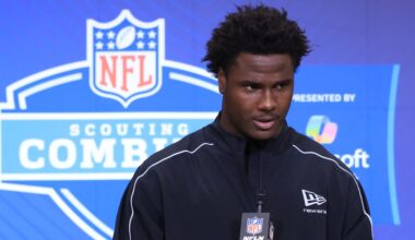 Titans hosted Missouri EDGE Zion Young on a Top 30 visit