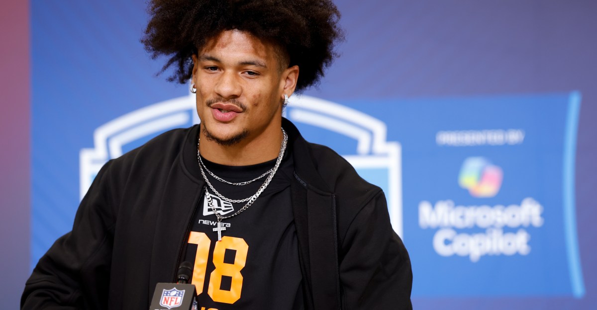 NFL Draft: Projected 1st round wide receiver is visiting the 49ers today