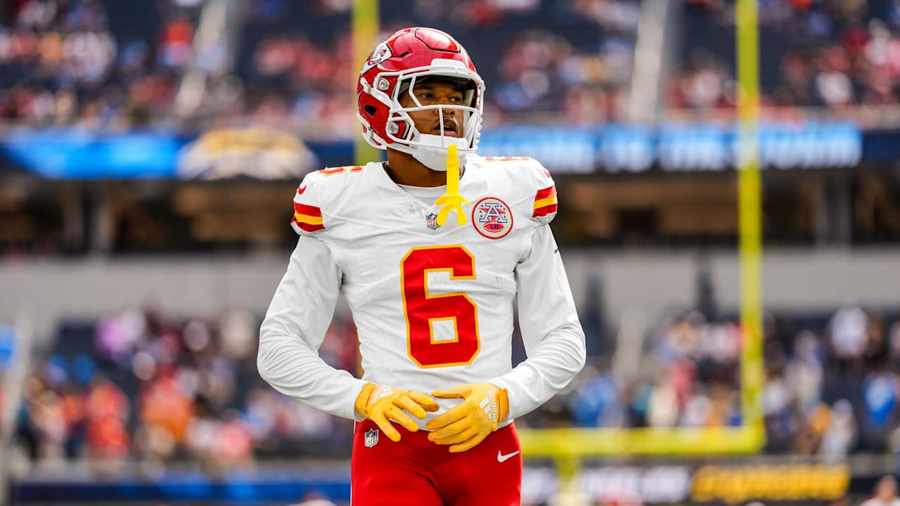 Bengals Reportedly Adding Boye Mafe, Bryan Cook to Defense