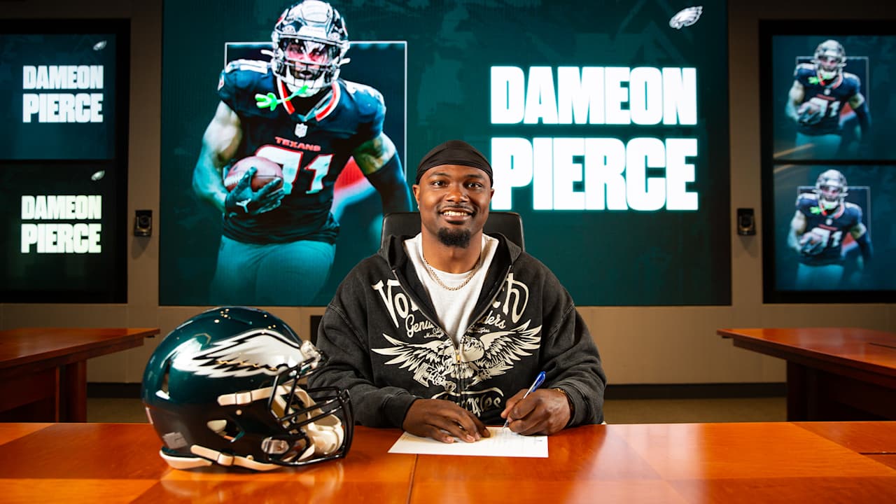 Dameon Pierce is focused on consistency with the Eagles