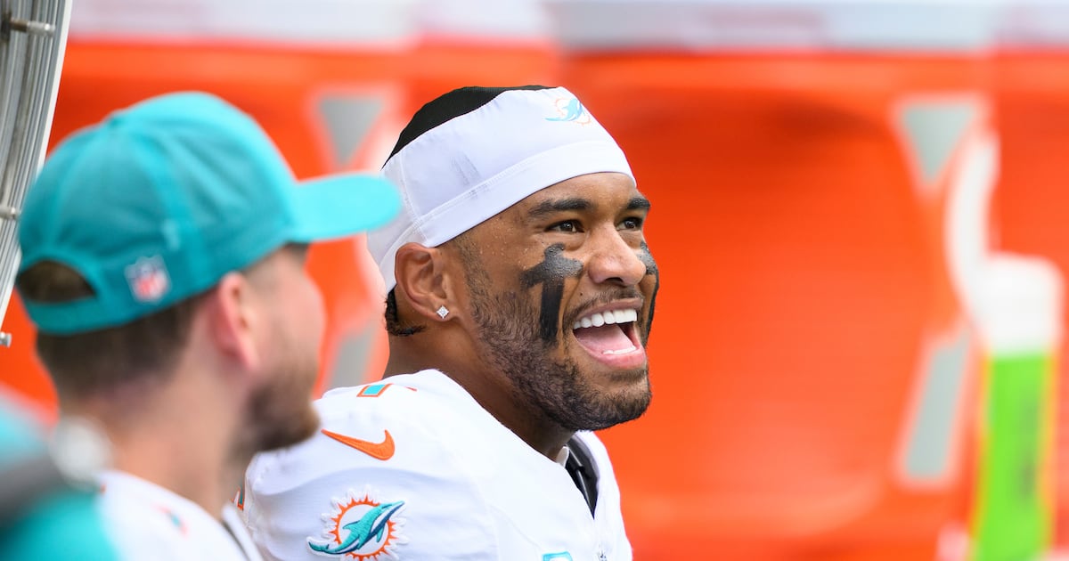 Tua Tagovailoa says he will ‘embrace the competition’ with Michael Penix Jr. in his ‘fresh start’ – WSB-TV Channel 2