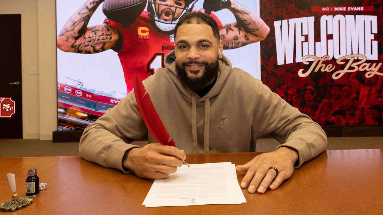 Mike Evans on Why He Chose the 49ers
