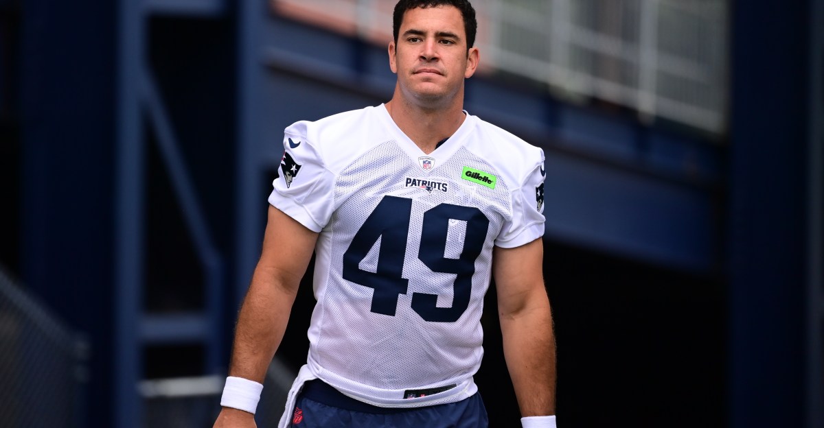 Rams add veteran long snapper Joe Cardona