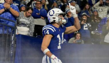 PFF lists Colts best, worst free agency move
