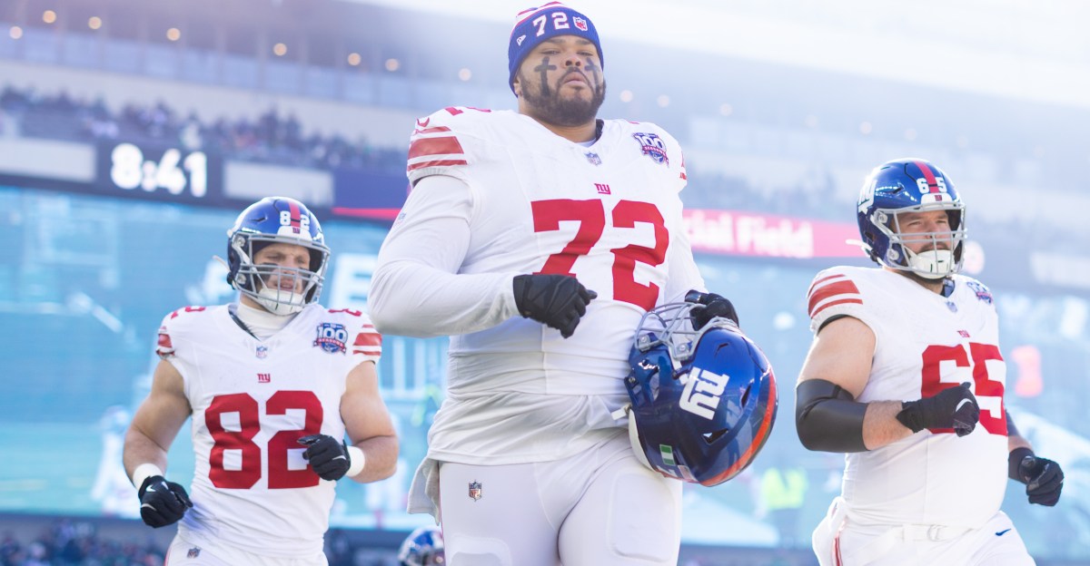 Most NY Giants fans think Jermaine Eluemunor will be re-signed