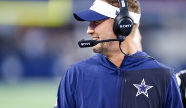 Dallas Cowboys discussion: Have you ever met a Cowboys player or coach in real life?