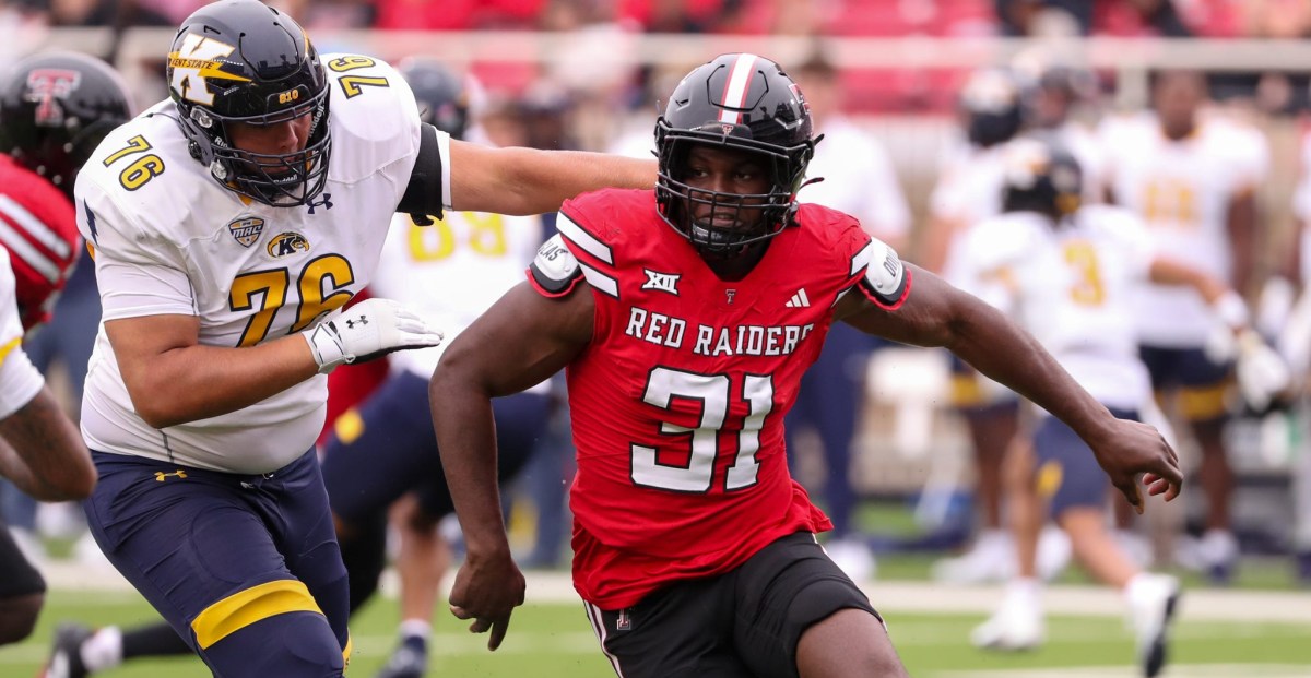 Dallas Cowboys draft: 4 possible scenarios including trades