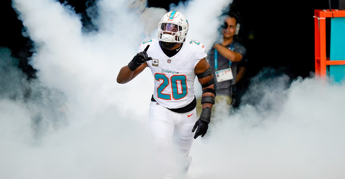 Miami Dolphins News - Dolphins depth chart entering free agency