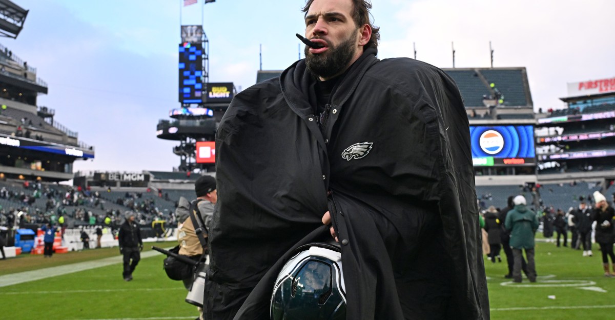 Latest report claims Eagles are still interested in re-signing Dallas Goedert