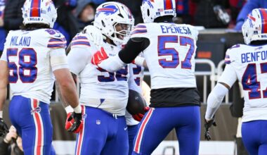 Daily Dawg Chow 3/19; Browns sign several players, including AJ Epenesa