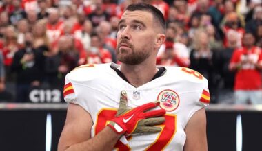 Travis Kelce is returning to the Kansas City Chiefs next season