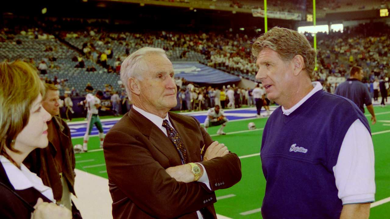 Pro Football Hall of Fame Recognizes Mike Westhoff