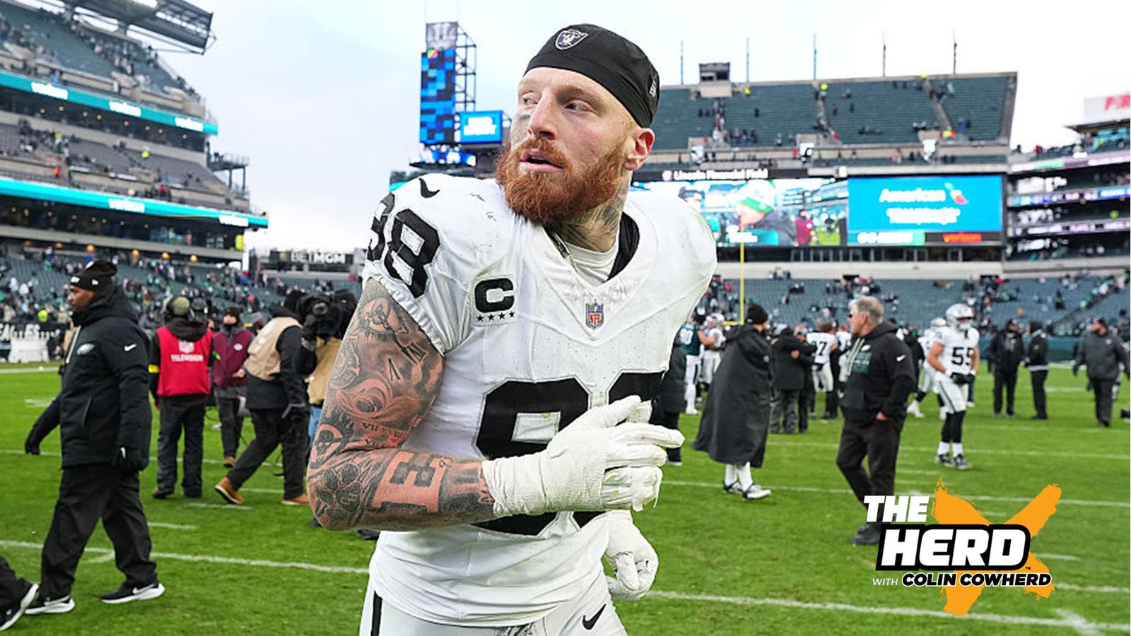 Maxx Crosby discusses where he stands with the Raiders