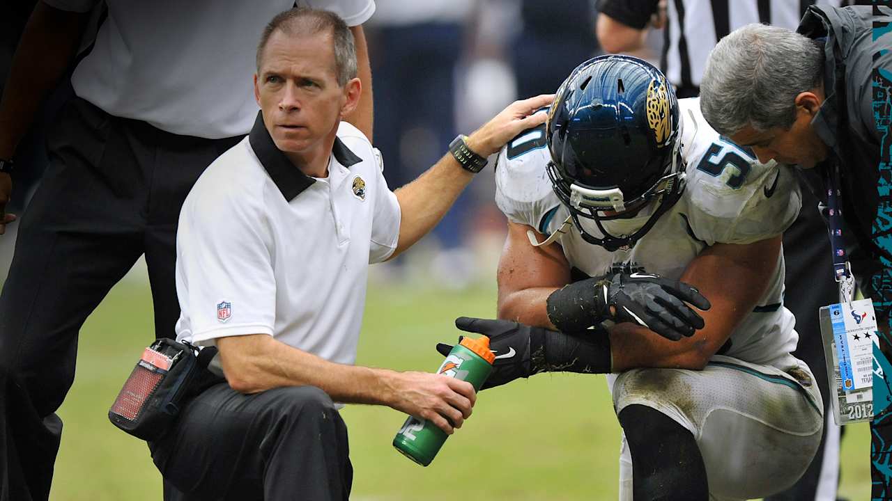 Former Jaguars Athletic Trainer Mike Ryan honored by HOF