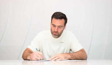 In His Return to Back Up Joe Burrow, Joe Flacco Doesn't Back Down