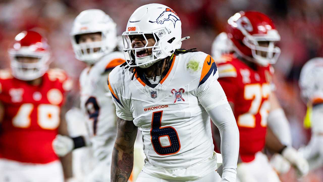 P.J. Locke, Cowboys agree to terms