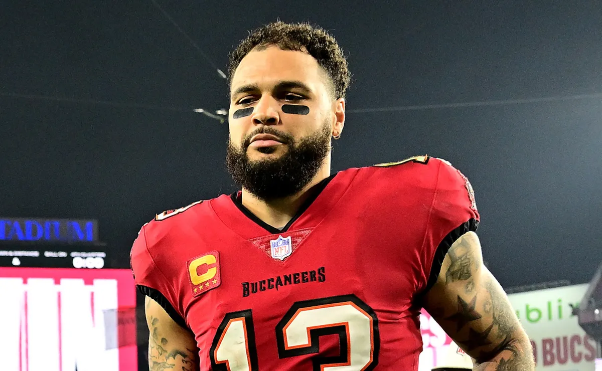 Chris Godwin gives heartfelt message to Mike Evans as Buccaneers legend will test free agency