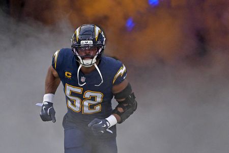 NFL Veteran Khalil Mack Delays Retirement, Will Enter Free Agency Market