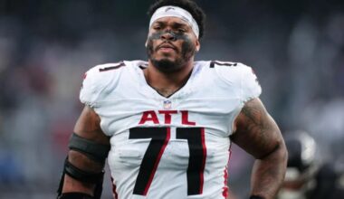 Cardinals' Elijah Wilkinson feuds with Falcons fan after Atlanta exit