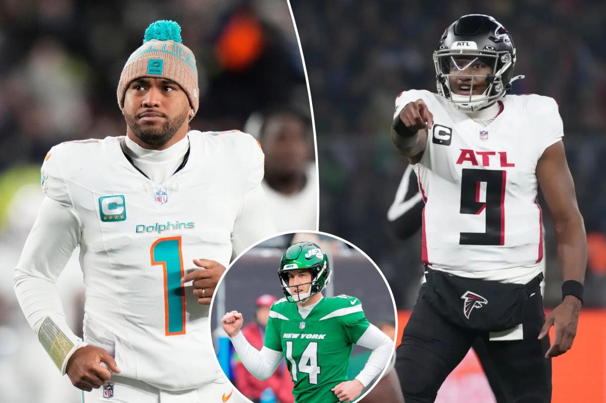 Falcons sign another QB to go with Tua Tagovailoa, Michael Penix