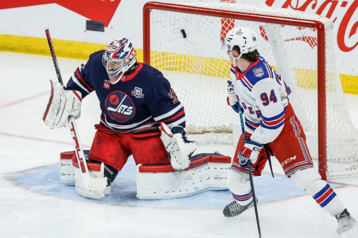 Rangers rip Jets to continue winning ways at worst possible time