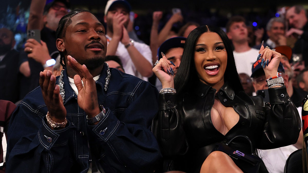 Stefon Diggs and Cardi B attend a New York Knicks game