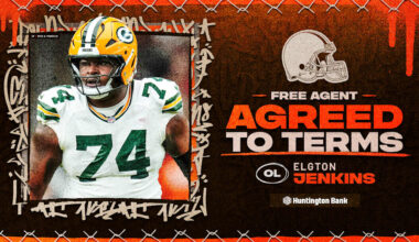 Browns agree to terms with OL Elgton Jenkins