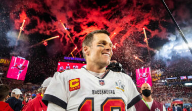 Top Ten Free Agent Signings in Bucs History