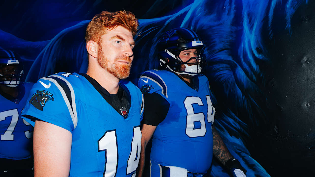 Panthers trade Andy Dalton to the Eagles