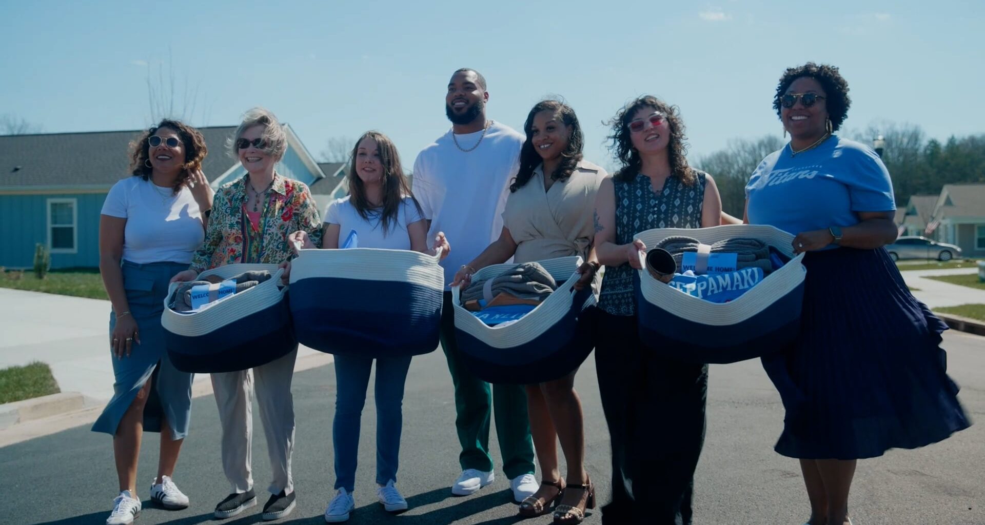 Titans’ Jeffery Simmons surprises family by paying mortgage for a year