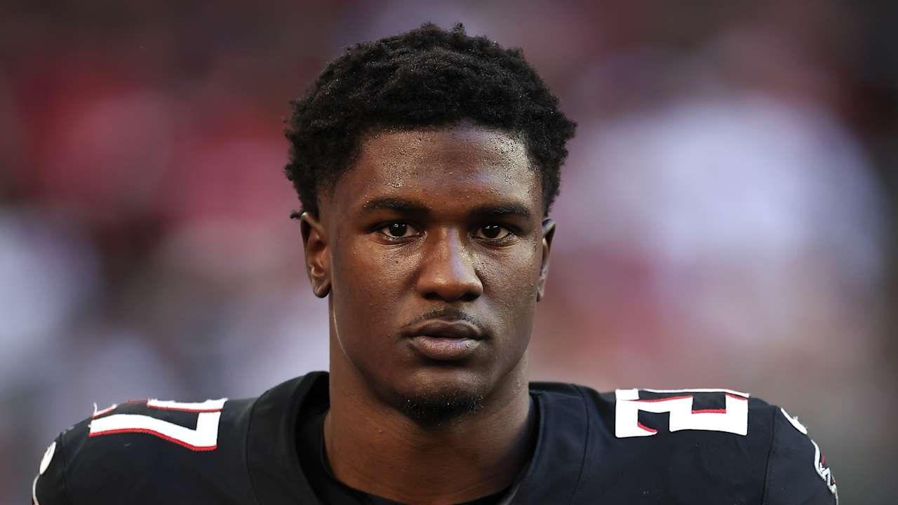 Falcons DE James Pearce Jr. charged with three felonies, one misdemeanor 