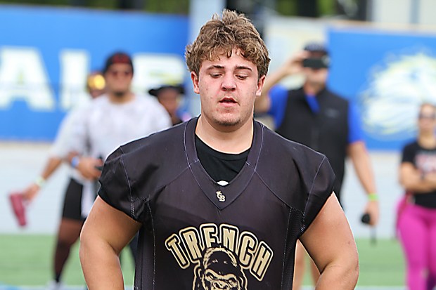 Lake Mary tackle Slade Wittstock, who is from South Africa, got some work in this past weekend at the 24k Trench Gorillas 5v5 competition on Saturday at TFA and he also was at Sunday's Real McCoy Exposure Camp in Orlando. (Chris Hays/Orlando Sentinel)