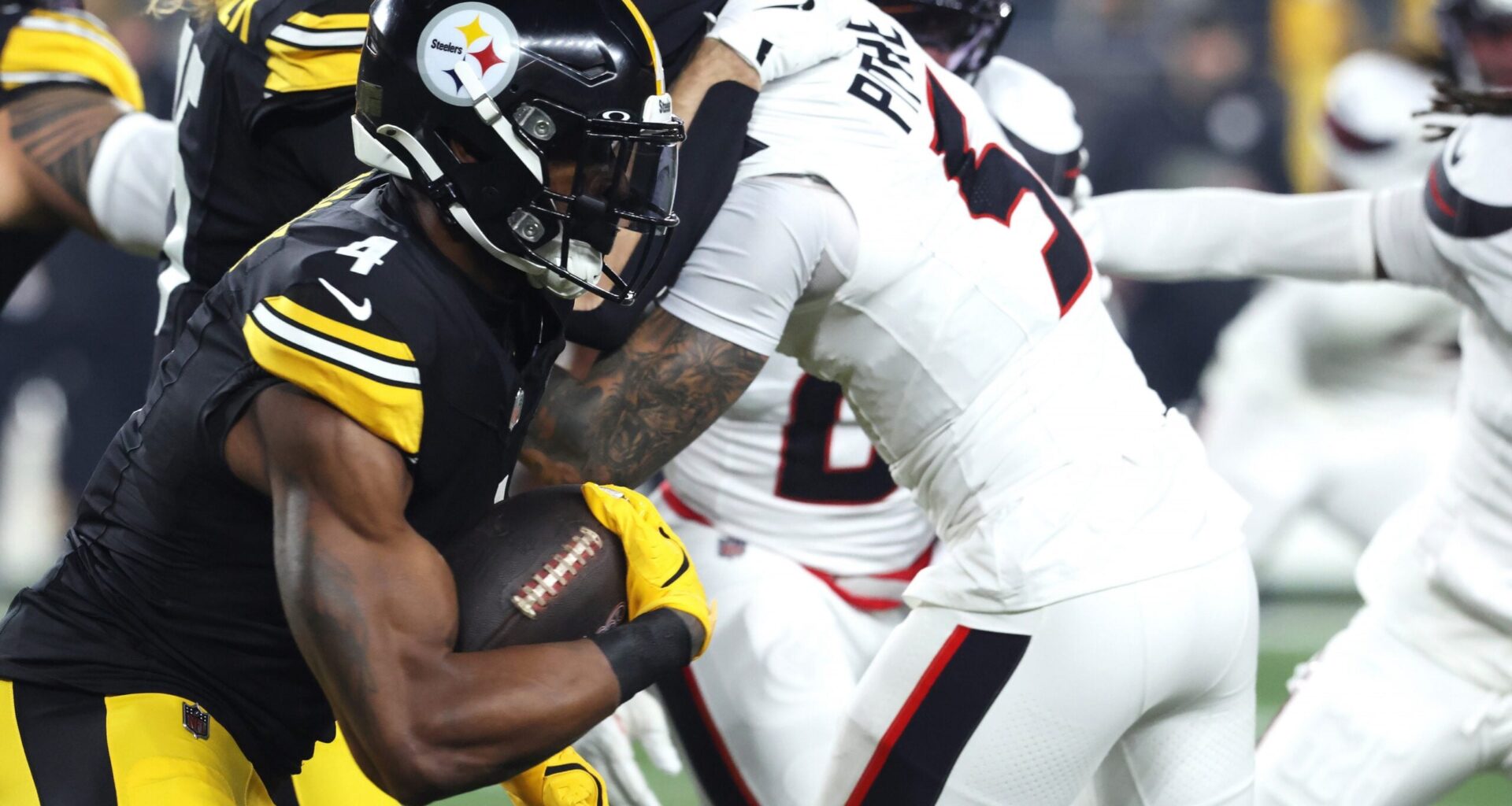 Steelers, Chiefs Connected in DK Metcalf Trade