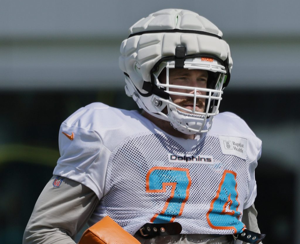 Miami Dolphins release Liam Eichenberg