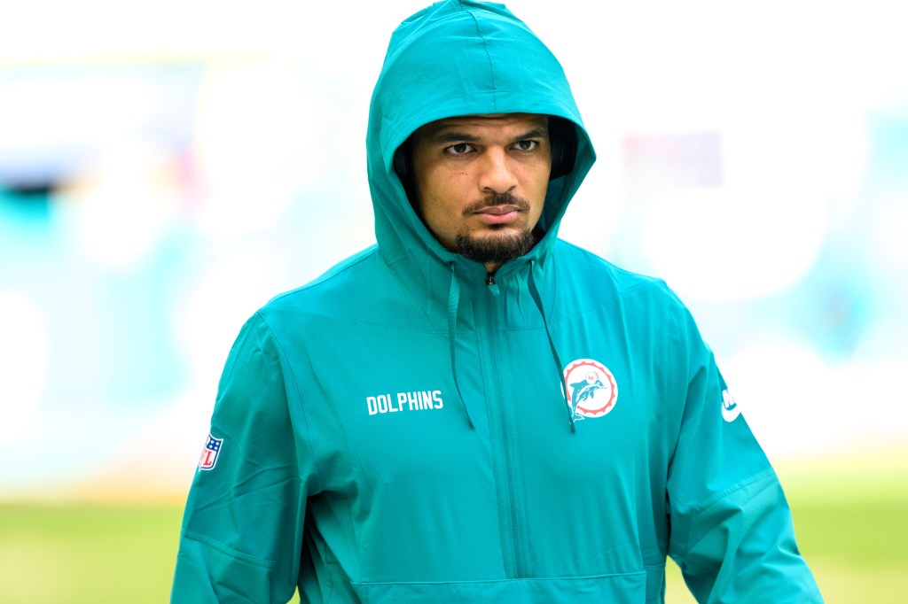 Dolphins trade Minkah Fitzpatrick to Jets