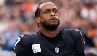 Raiders to release QB Geno Smith after one season with franchise 