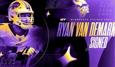 Vikings Sign Tackle Ryan Van Demark