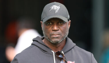 Todd Bowles opens up about departures of Mike Evans, Lavonte David