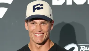 Tom Brady faced tough question on Maxx Crosby trade between Raiders and Ravens after 2026 Fanatics Flag Football Classic
