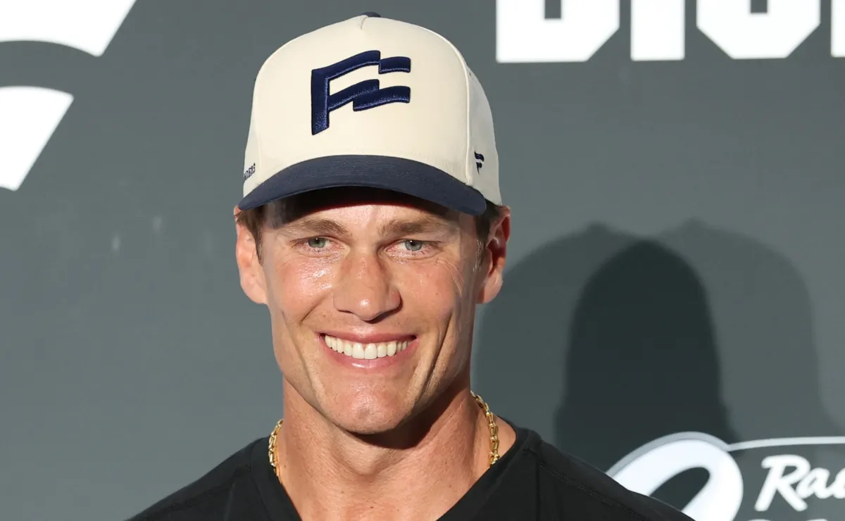 Tom Brady faced tough question on Maxx Crosby trade between Raiders and Ravens after 2026 Fanatics Flag Football Classic