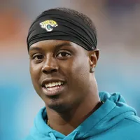 Saints and Jaguars updated RB depth charts with Travis Etienne joining Alvin Kamara in 2026