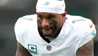 Tua Tagovailoa arrives at the Atlanta Falcons to compete for the starting QB job