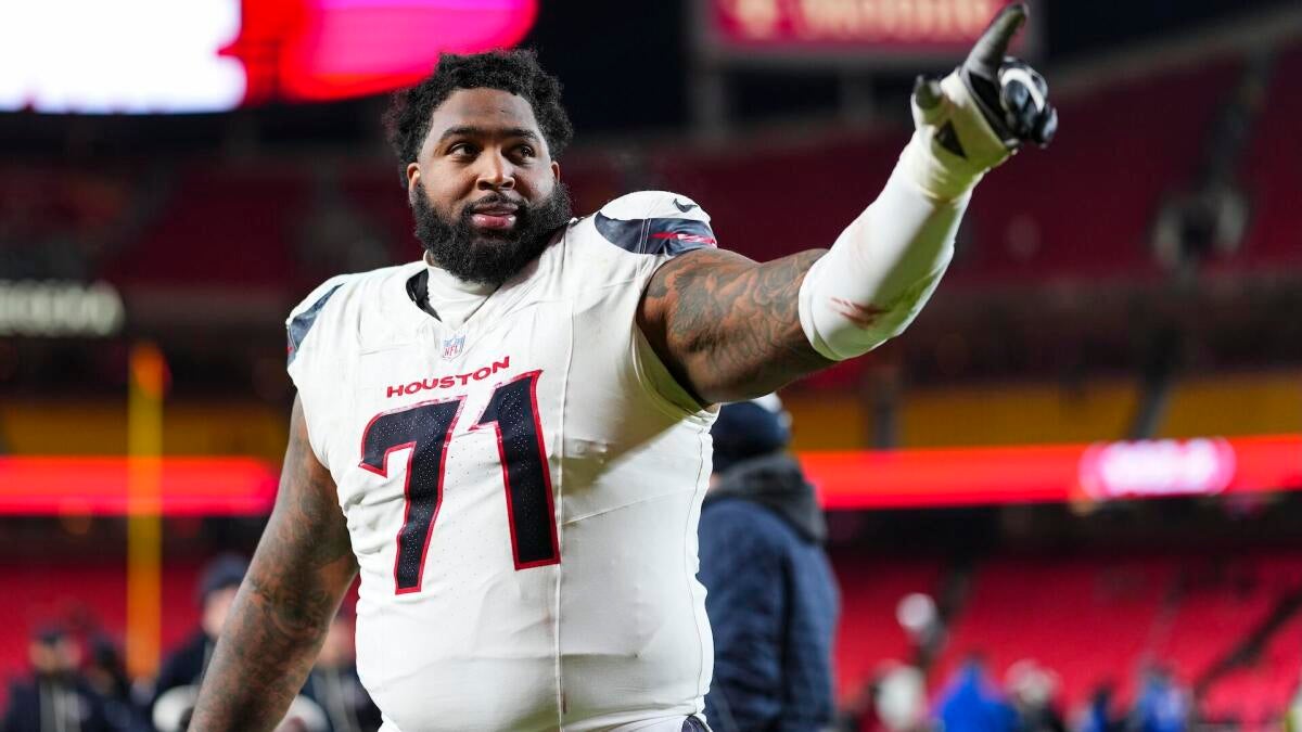 Texans trading OL Tytus Howard to Browns for draft pick