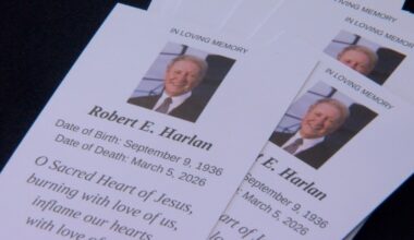 Packers fans and legends celebrate the life and legacy of Bob Harlan